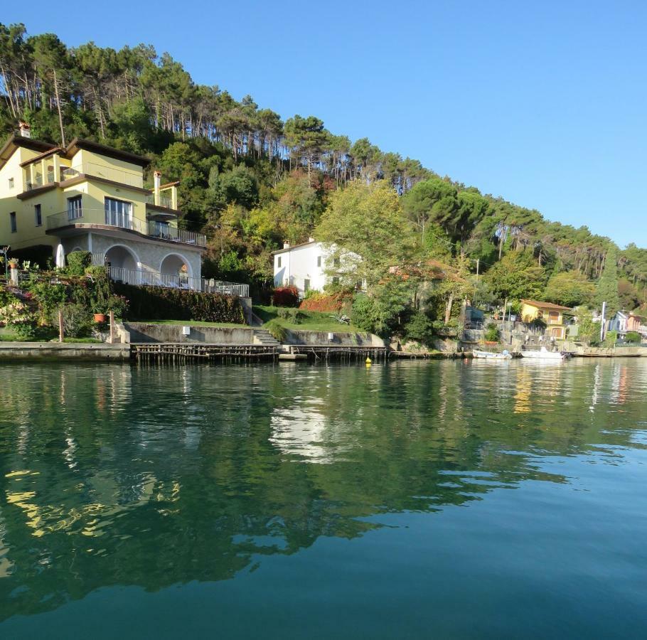 Alla Foce Del Magra - Appartamenti Sul Fiume Con Posto Barca Vicino Cinque Terre أَميليا المظهر الخارجي الصورة